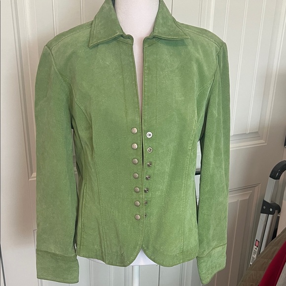 Live a‎ Little Lime Green Suede Blazer. - Picture 2 of 13